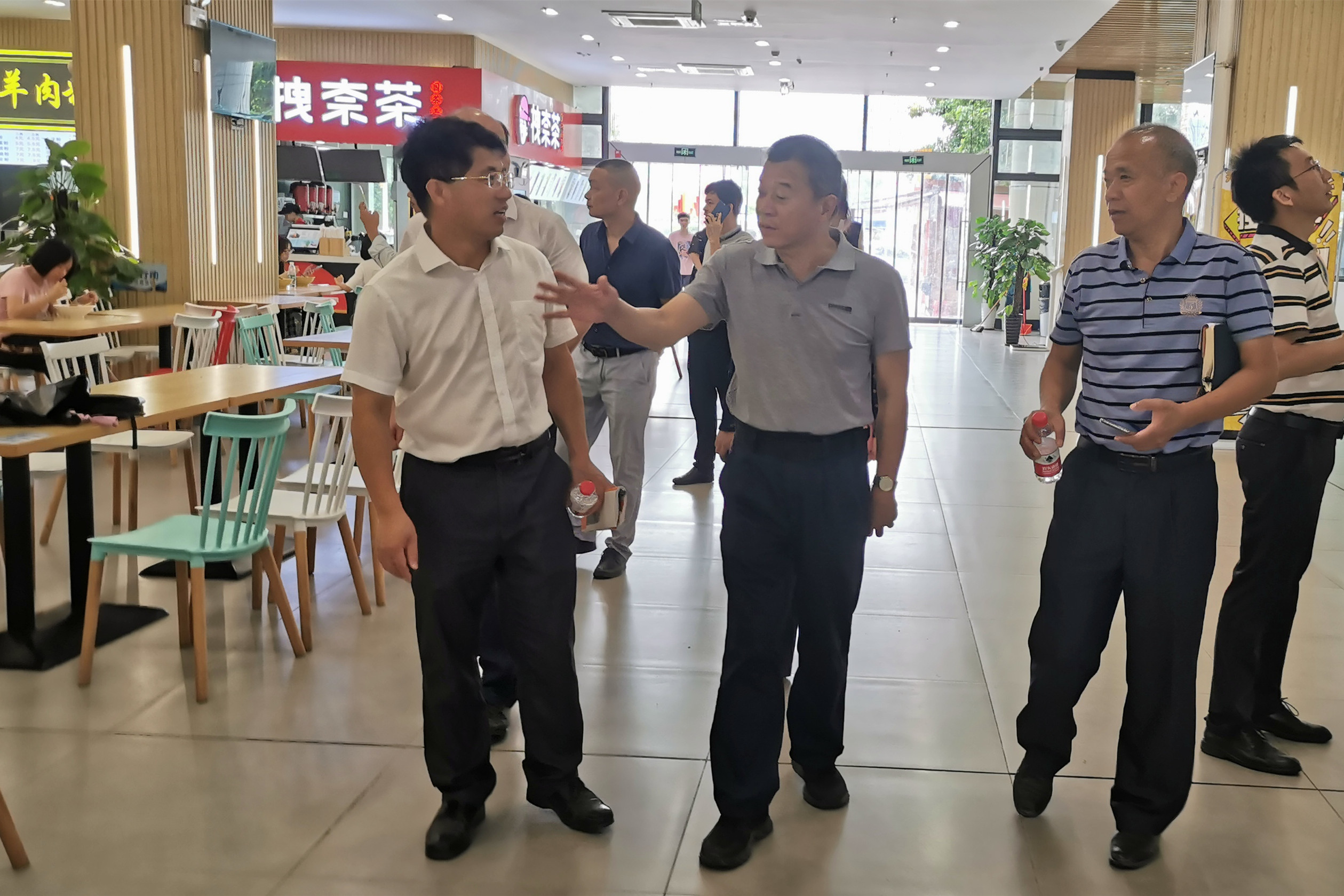 参观OD（中国）一站式服务平台食堂